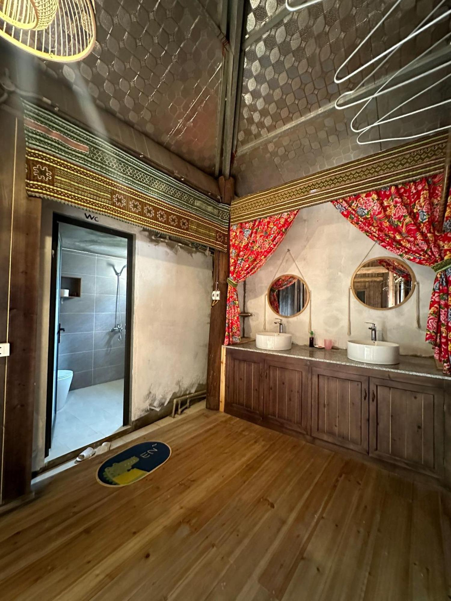 Little Ta Van Homestay 사파 외부 사진